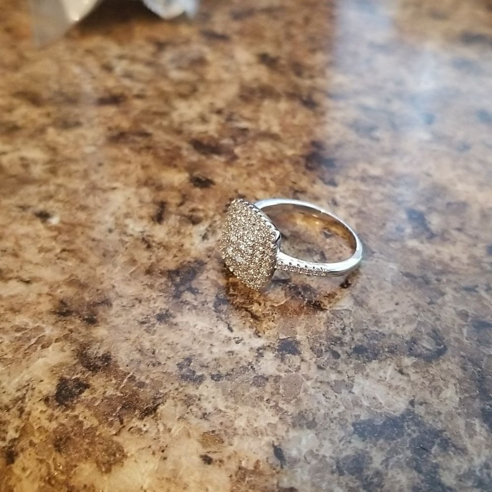 Zircon elegant square promise ring size 8 - Picture 7 of 11